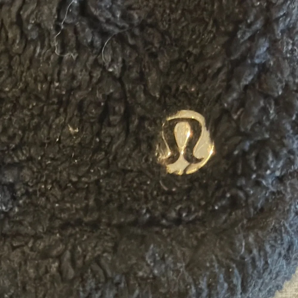Lululemon Everywhere Fleece Belt Black & Silver Bag 1L
